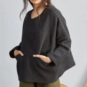 Jamie and The Jones - The Pocket Box Sweater